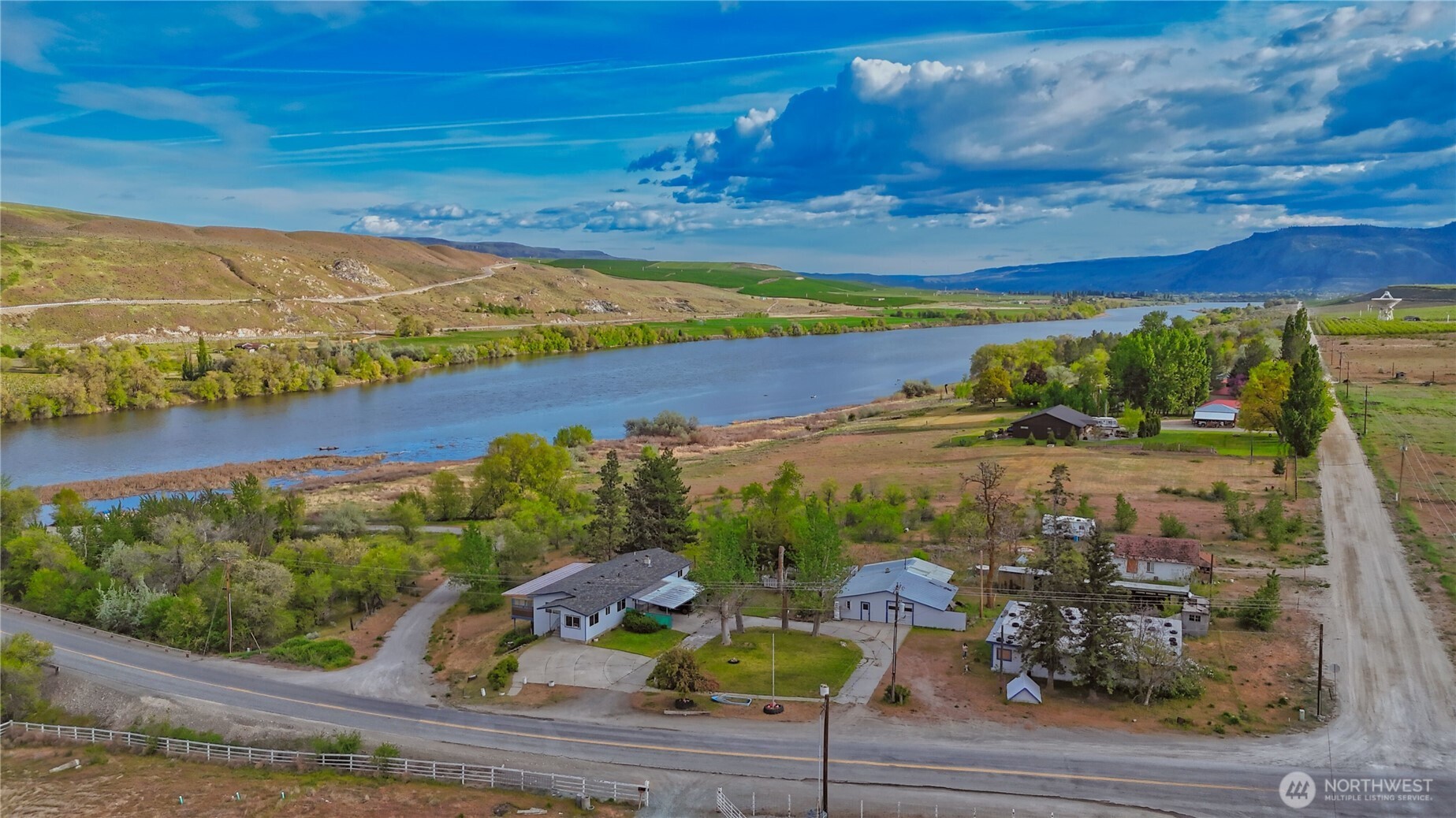 284 Monse Bridge Road Brewster, WA 98812 - Photo 1 of 40