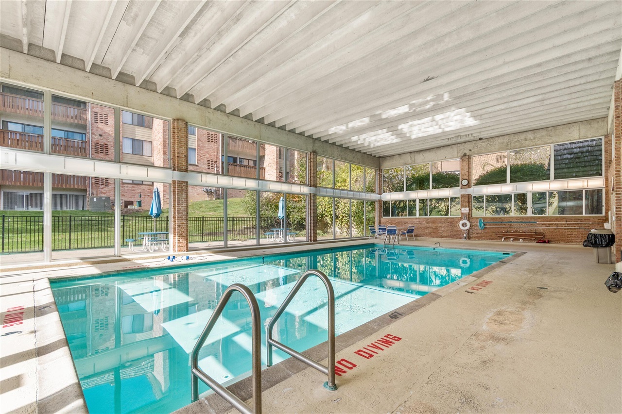 1235 South Maple Road, Unit : 201 Ann Arbor, MI 48103 - Photo 32 of 35