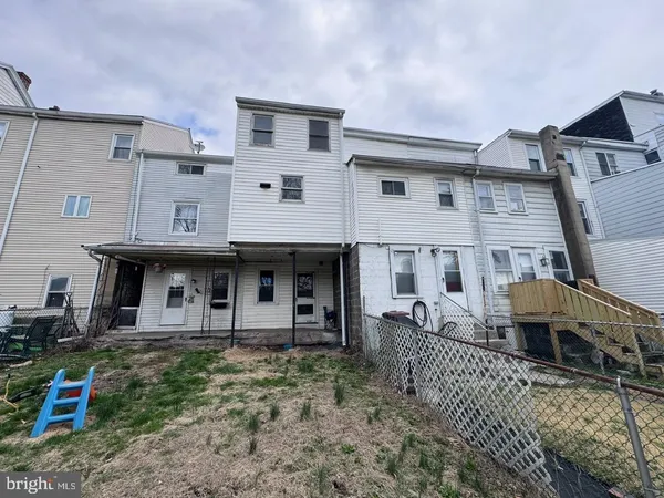 $64,900 | 325 New Castle Street, Minersville, PA 17954