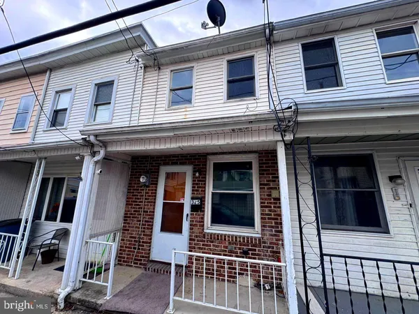 $64,900 | 325 New Castle Street, Minersville, PA 17954