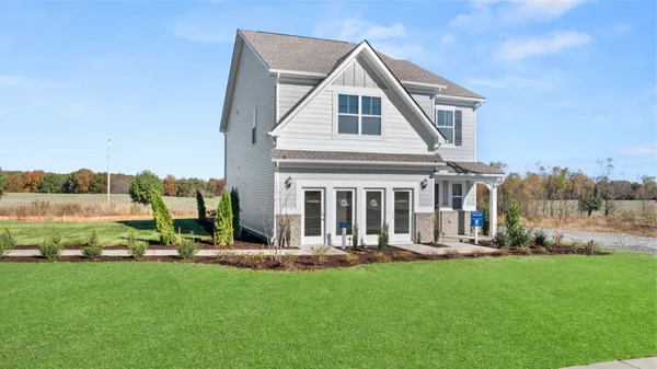 $348,990 | 544 Emerson Lane, Westmoreland, TN 37186