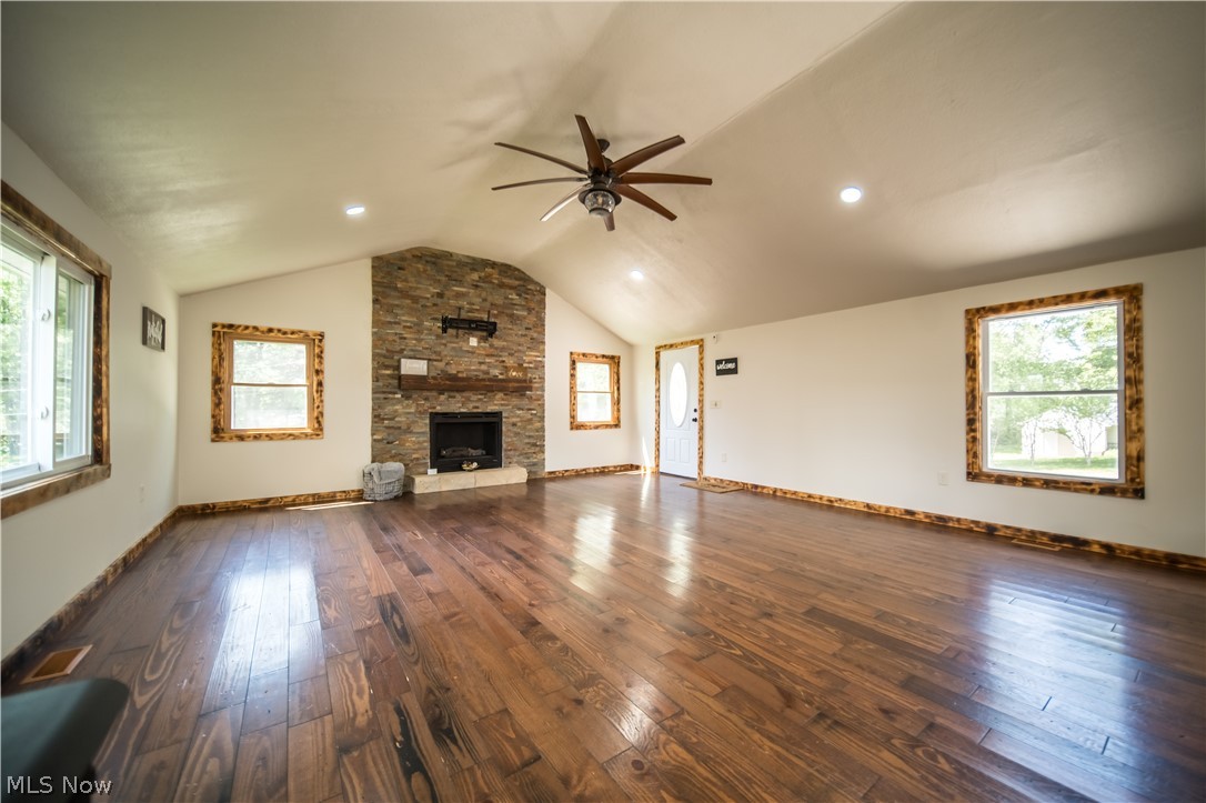 2437 Copley Road Akron, OH 44321 - Photo 3 of 35