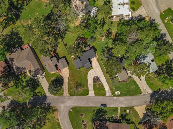 $390,000 | 15211 Jamaica Drive, Willis, TX 77318