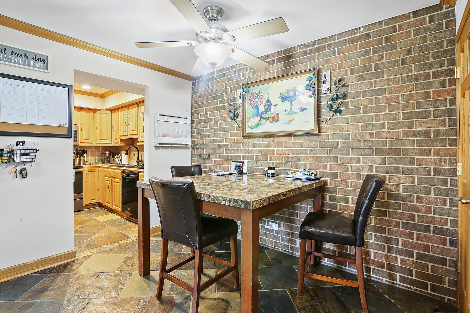 4010 150th Street, Unit 9 Midlothian, IL 60445 - Photo 5 of 10