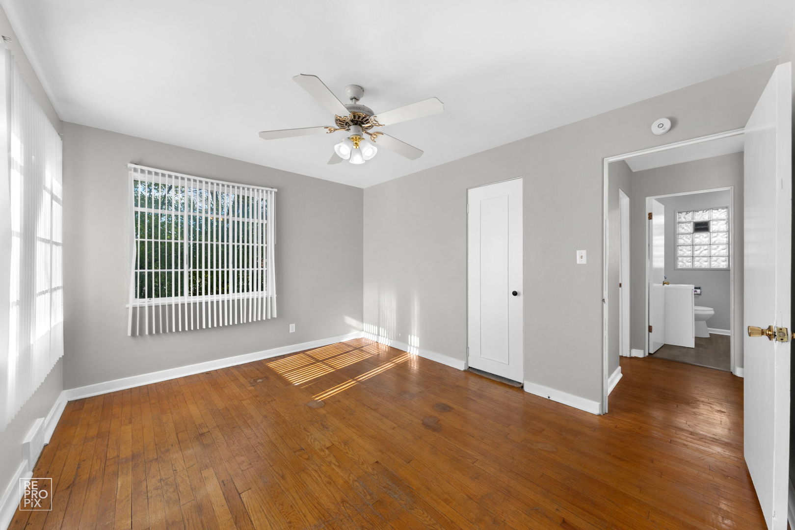 32857 North Alleghany Road, Unit W Grayslake, IL 60030 - Photo 5 of 10
