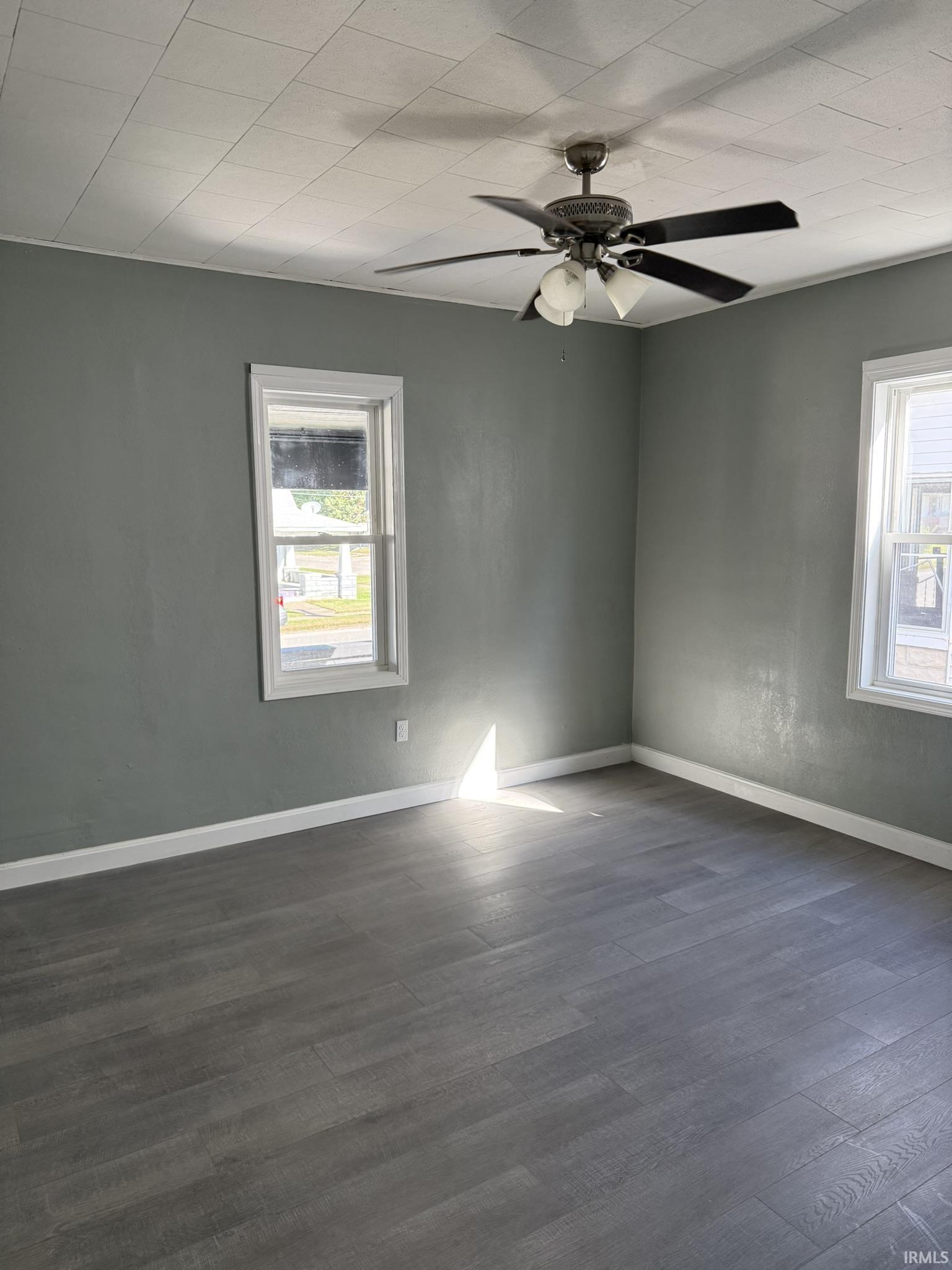 203 West Walnut Street Washington, IN 47501 - Photo 18 of 27