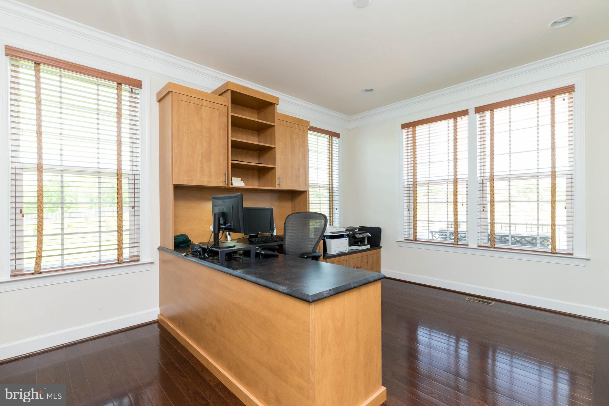 3706 Waterford Mill Road Bowie, MD 20721 - Photo 22 of 35 Main Floor Office / Study