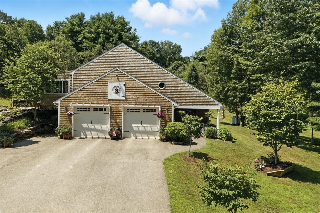 111 Green River Road Colrain, MA 01340 - Photo 3 of 42 Gallery Image 3