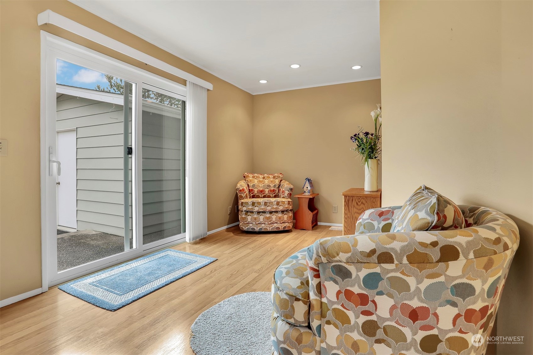 23921 Lake Drive West Bothell, WA 98021 - Photo 11 of 40 a bedroom with bed and a window