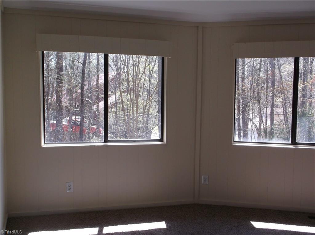 514 Saddletree Road Thomasville, NC 27360 - Photo 4 of 9 Gallery Image 4