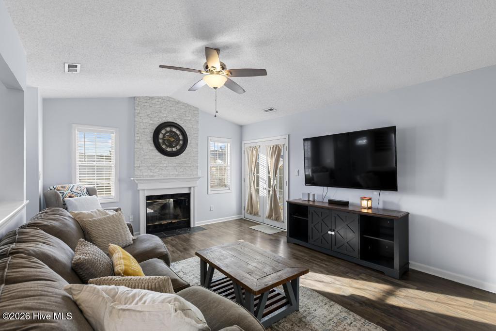 203 Inman Court Hubert, NC 28539 - Photo 7 of 40 425A2606