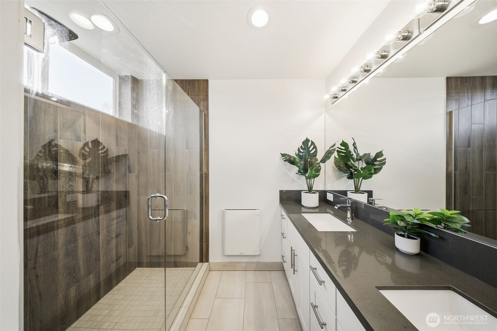 1055 South Cloverdale Street Seattle, WA 98108 - Photo 17 of 37