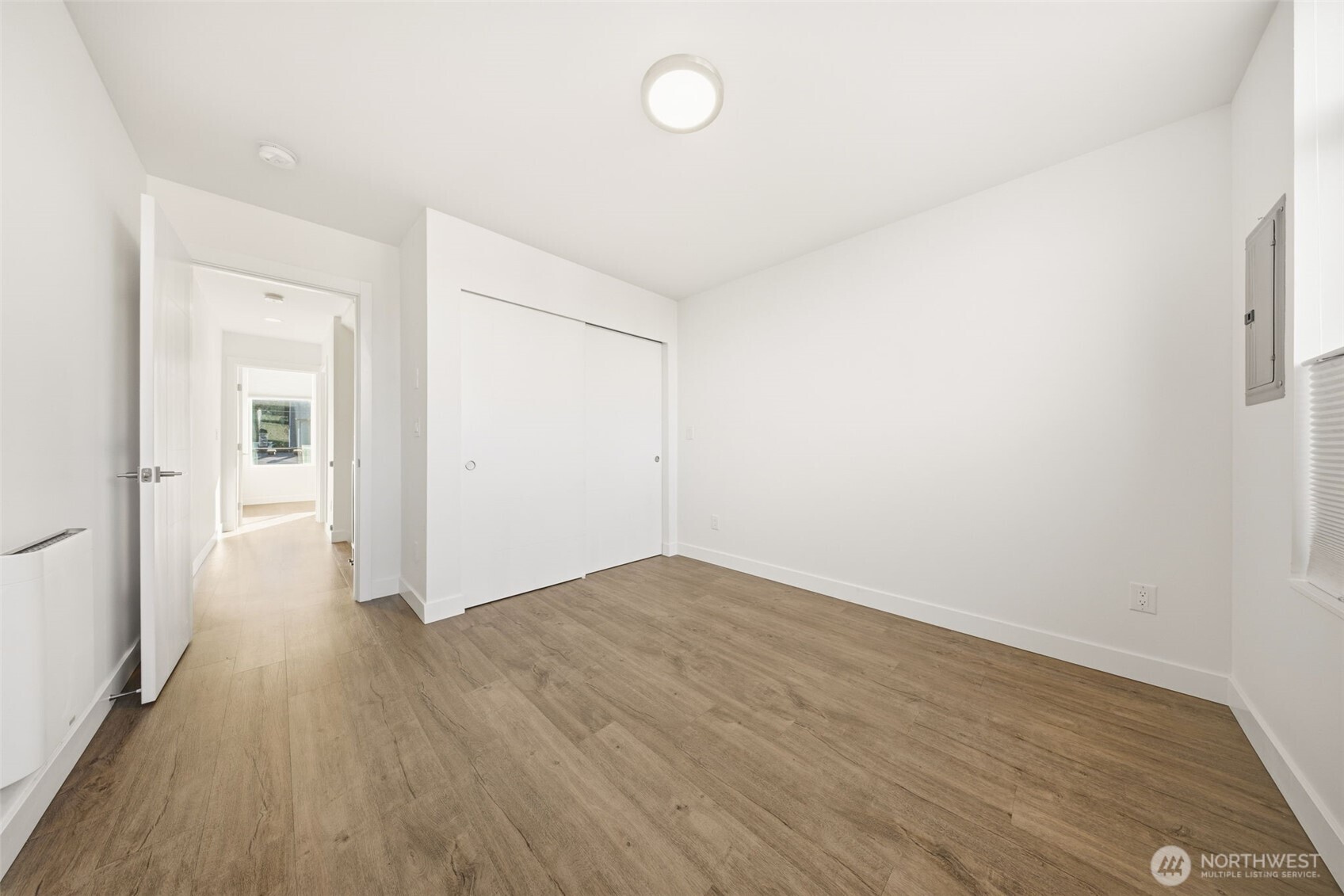 1055 South Cloverdale Street Seattle, WA 98108 - Photo 24 of 37