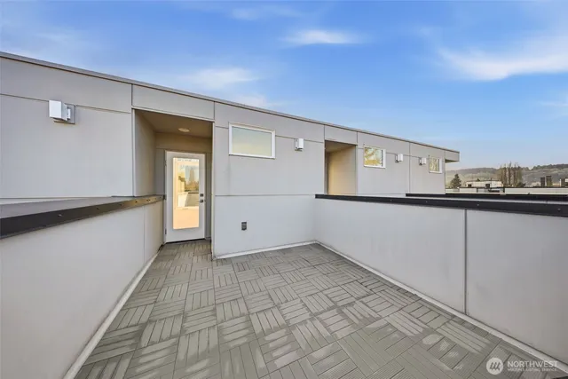 $514,950 | 1055 South Cloverdale Street, Seattle, WA 98108