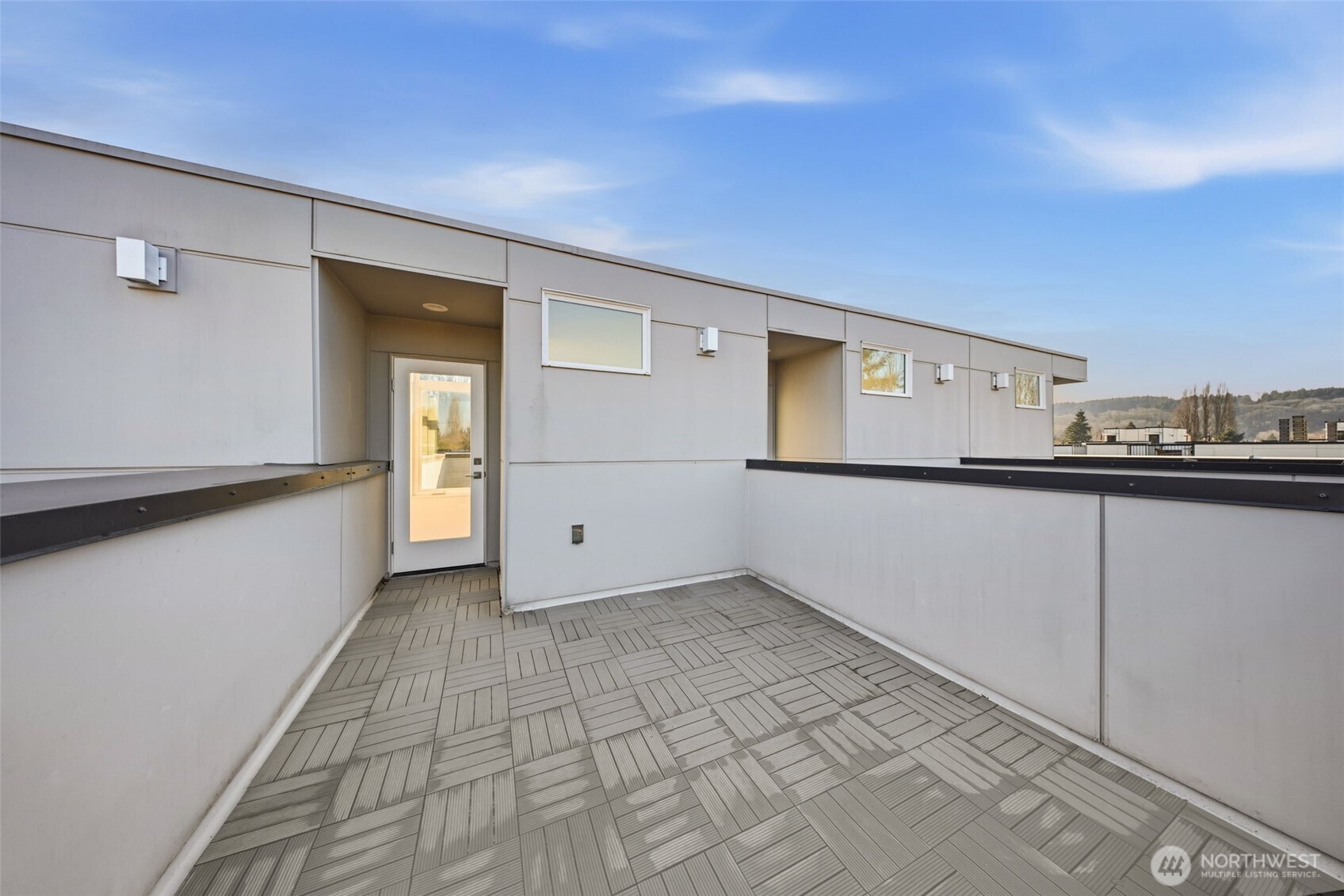 1055 South Cloverdale Street Seattle, WA 98108 - Photo 32 of 37