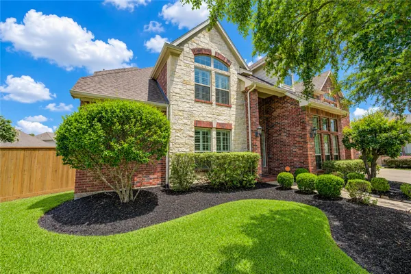$3,950 | 1335 Altavilla Lane, League City, TX 77573