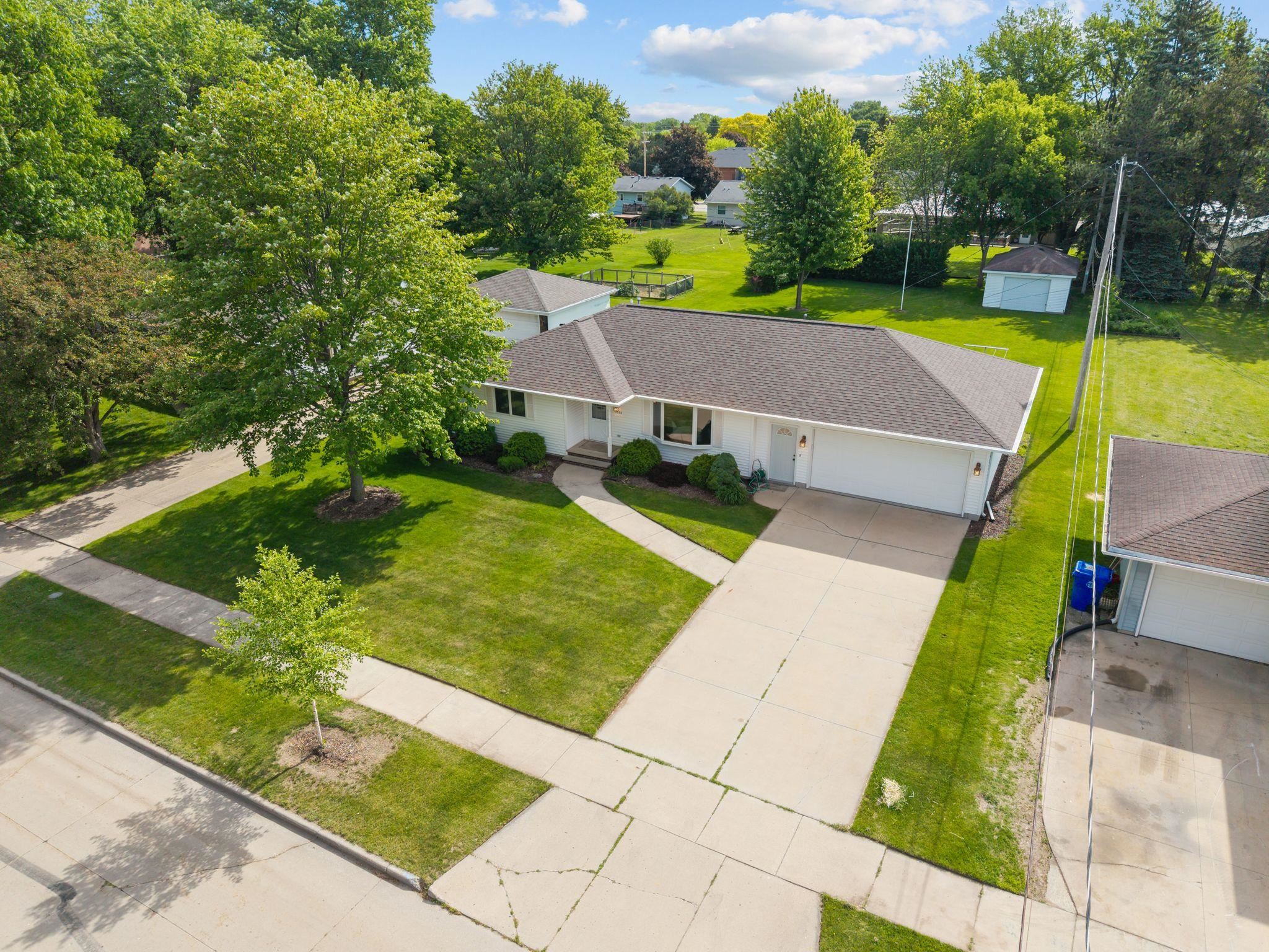 3300 North Lawe Street Appleton, WI 54911 - Photo 36 of 43