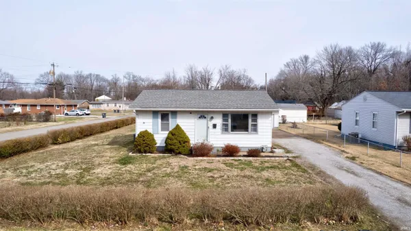 $160,000 | 4300 East Riverside Drive, Evansville, IN 47714