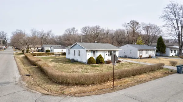 $160,000 | 4300 East Riverside Drive, Evansville, IN 47714