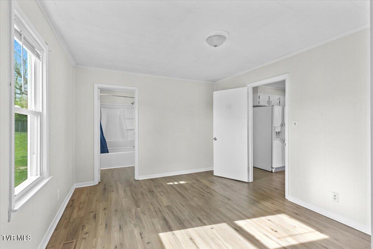 568 Old Airport Road Bristol, VA 24201 - Photo 17 of 32 15-128A0655a