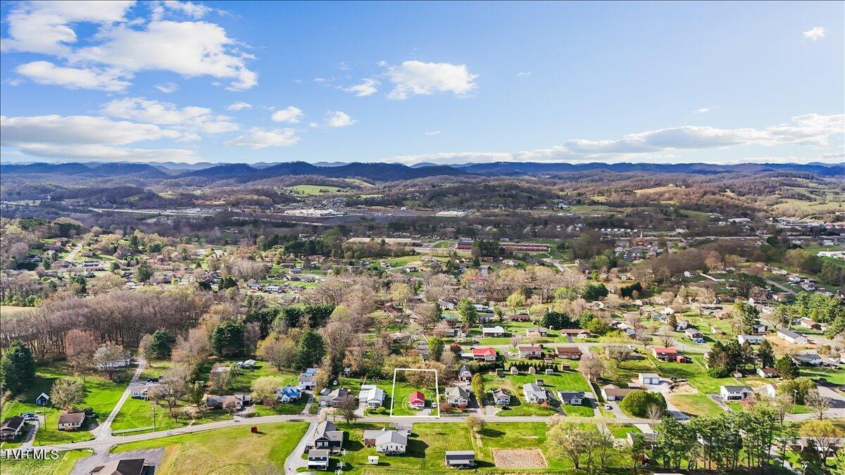 568 Old Airport Road Bristol, VA 24201 - Photo 29 of 32 27-DJI_20260401172022_0364_D