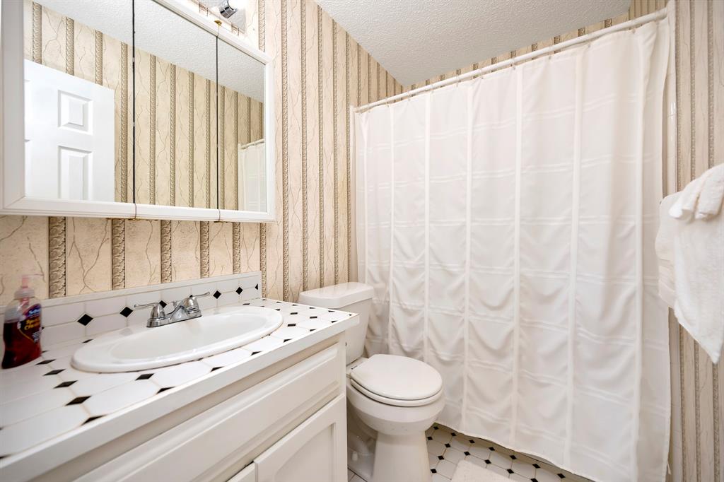 6453 Starnes Road Watauga, TX 76148 - Photo 22 of 40 Gallery Image 22