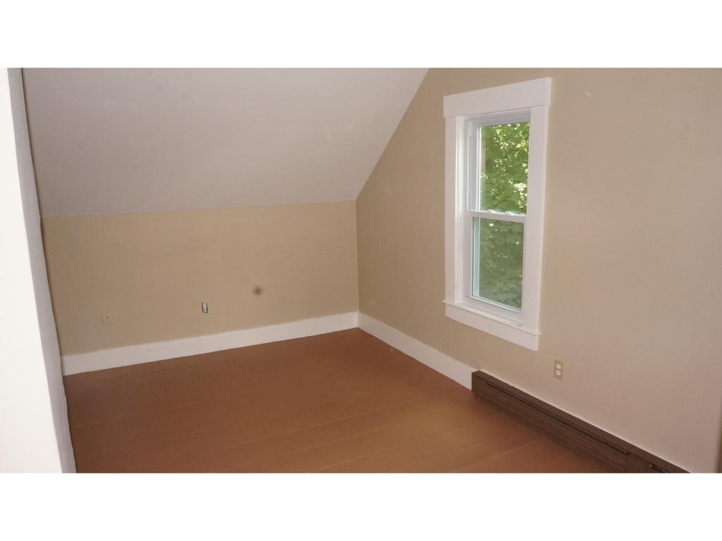 490 N Road Deering, NH 03244 - Photo 10 of 16