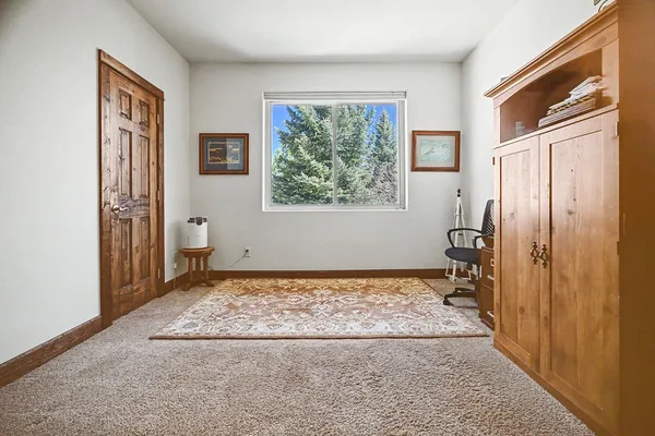 a view of entryway and hall