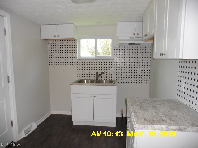 6370 Dunham Road Maple Heights, OH 44137 - Photo 12 of 18
