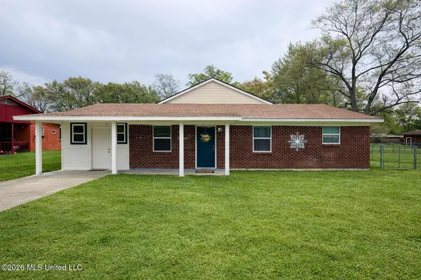 $195,000 | 3912 Juniper Street, Moss Point, MS 39563