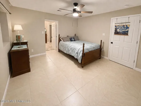 $189,900 | 3912 Juniper Street, Moss Point, MS 39563