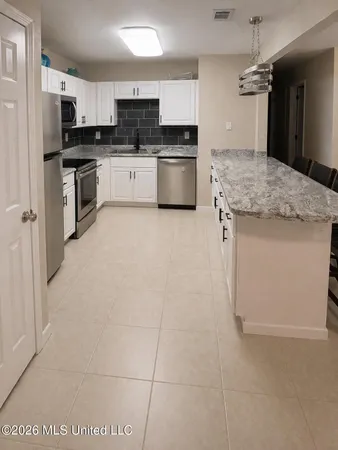 $189,900 | 3912 Juniper Street, Moss Point, MS 39563