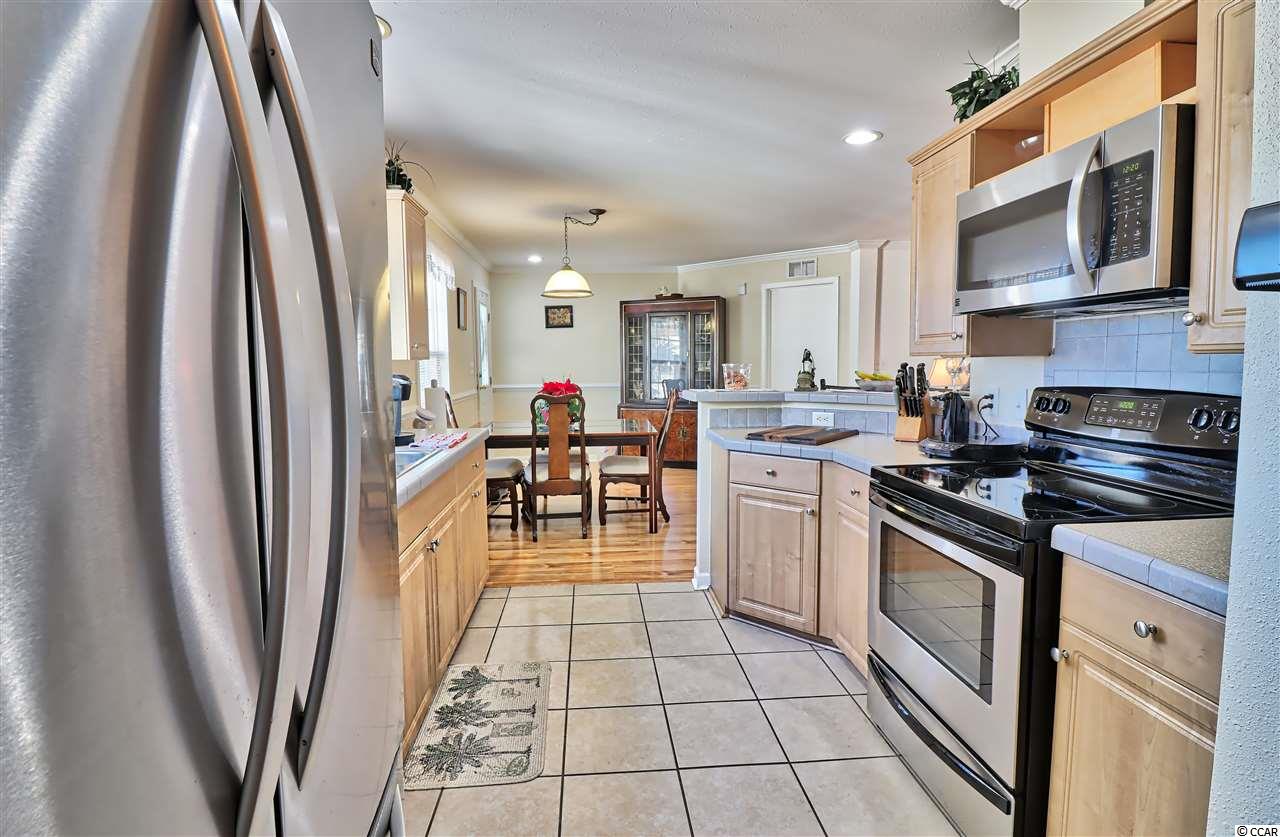 258 Walden Lake Road Conway, SC 29526 - Photo 5 of 36 Gallery Image 5