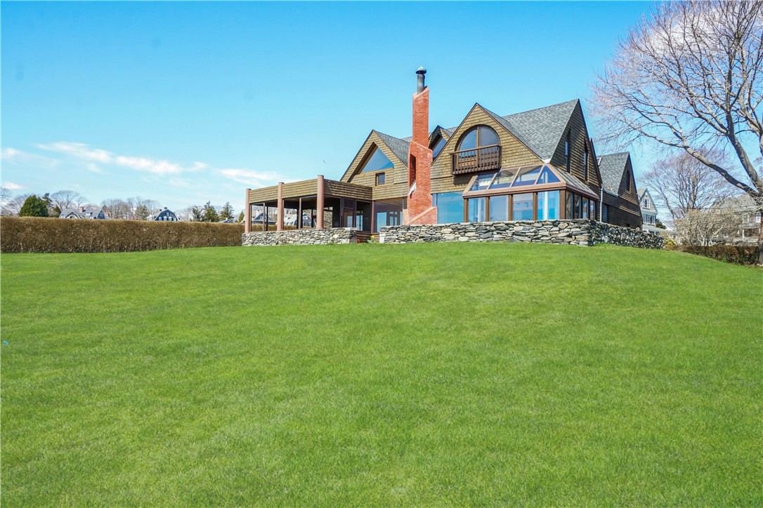 Welcome to 10 Emerson Road!