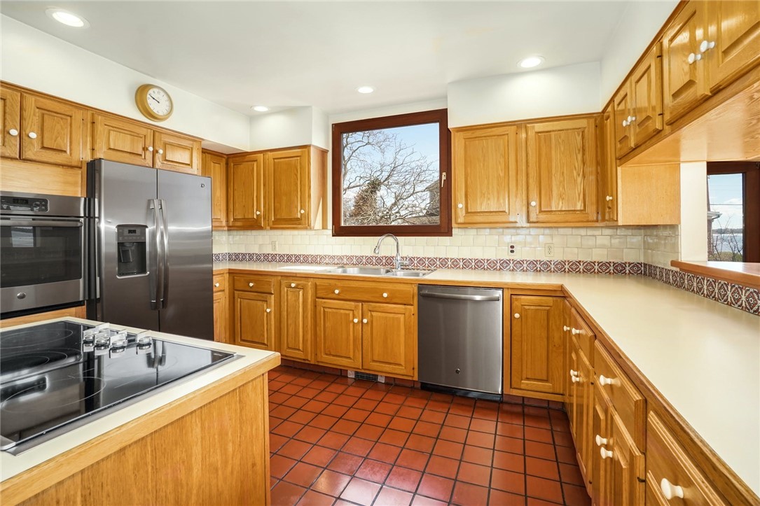 10 Emerson Road Jamestown, RI 02835 - Photo 13 of 31 Kitchen is 10' x 13', with an abundance of counter space!
