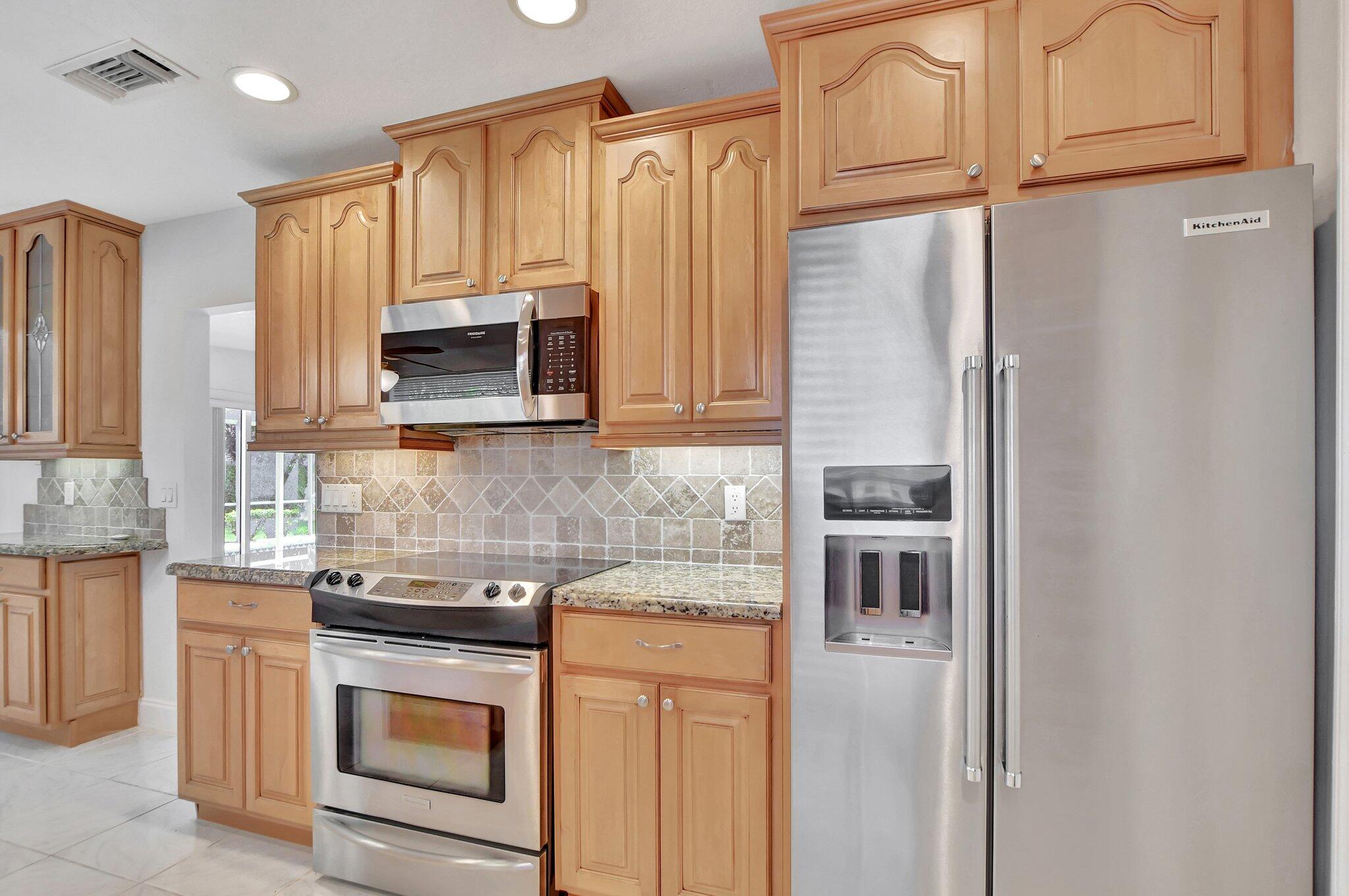 22930 Southwest 56th Avenue Boca Raton, FL 33433 - Photo 13 of 34 KITCHEN