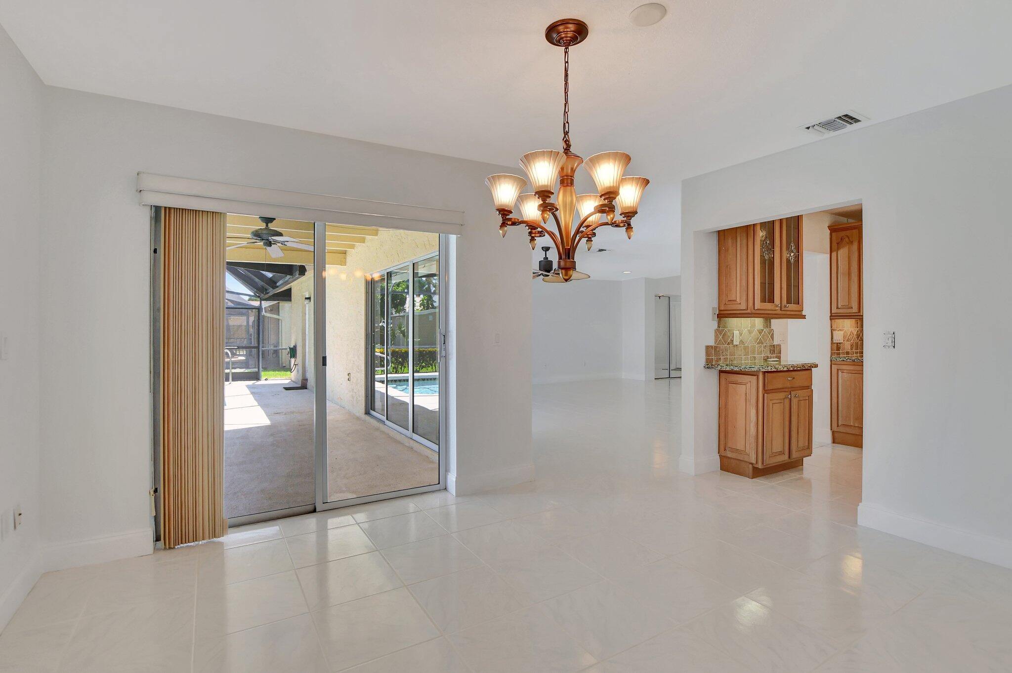 22930 Southwest 56th Avenue Boca Raton, FL 33433 - Photo 8 of 34 DINNING ROM