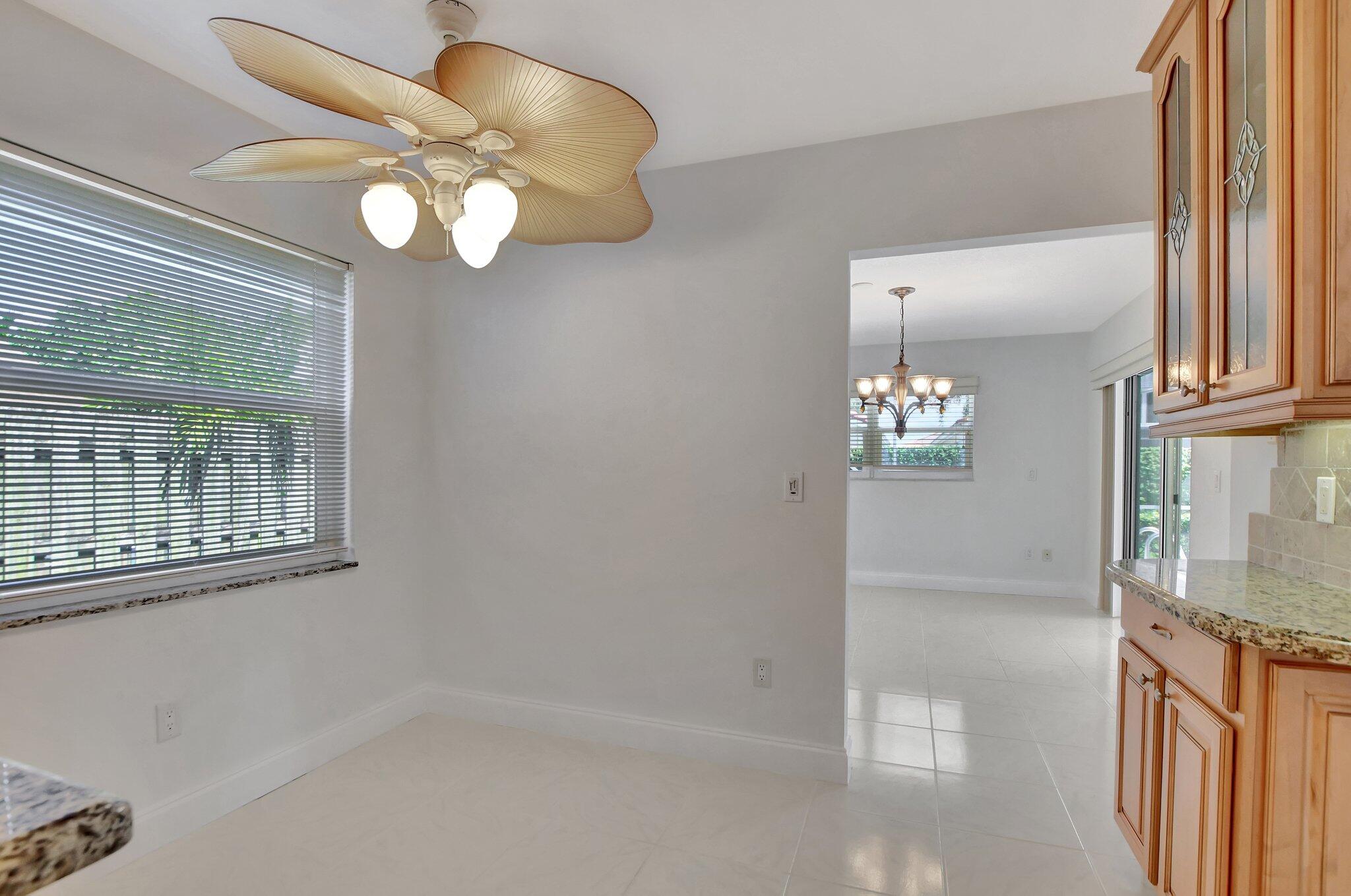 22930 Southwest 56th Avenue Boca Raton, FL 33433 - Photo 10 of 34 BREAKFEST AREA