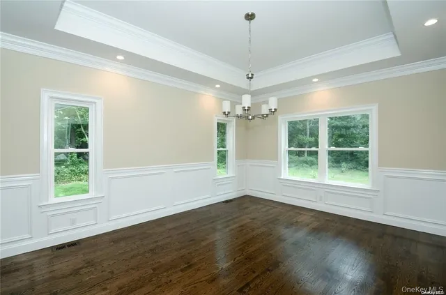 $1,249,990 | 4 Lotto Court, Lake Grove, NY 11755