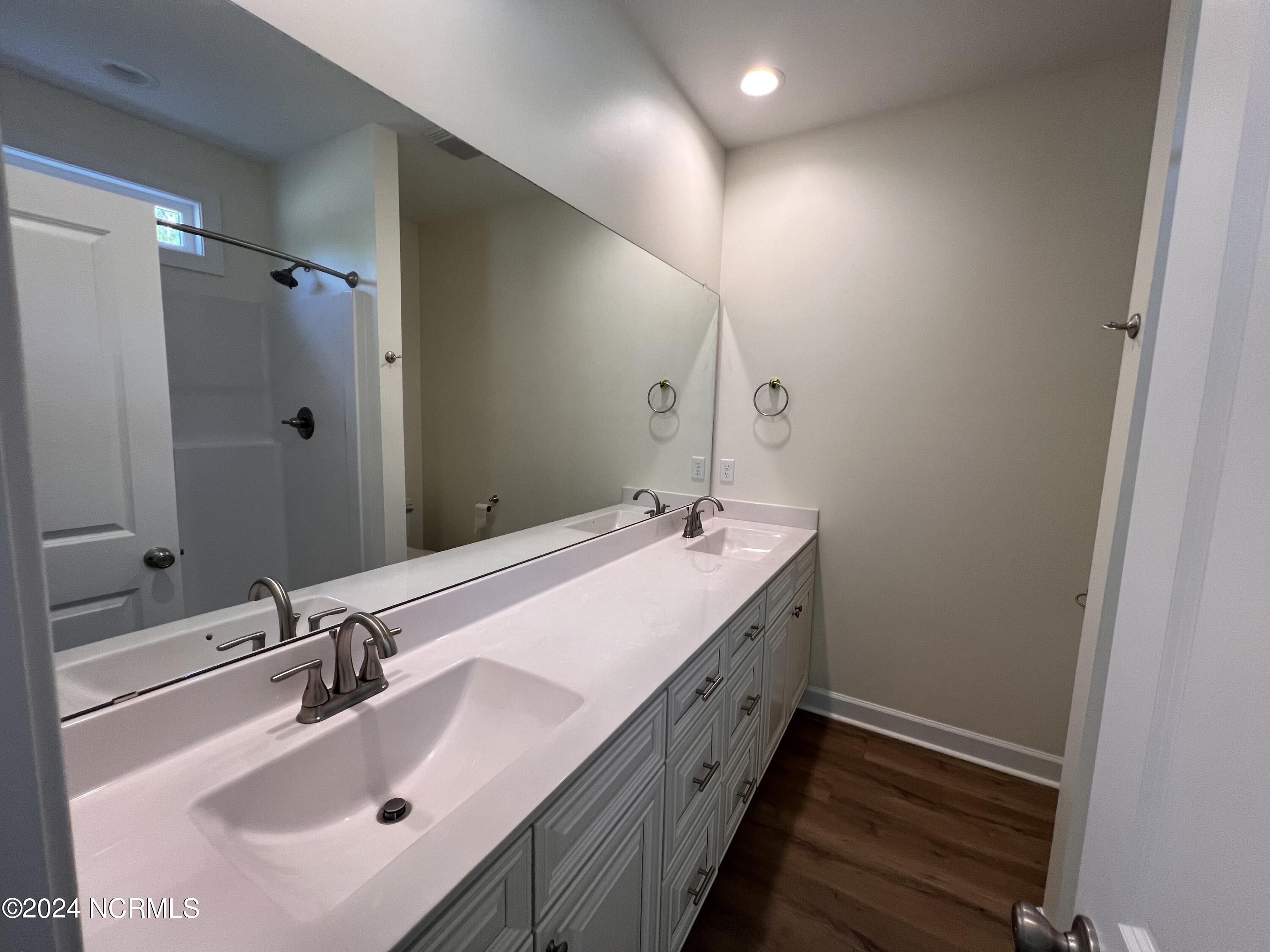 143 Futrell Road Richlands, NC 28574 - Photo 6 of 17 IMG_2013