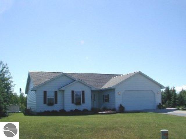 2159 South 37 Road Cadillac, MI 49601 - Photo 1 of 9 1661188.JPG