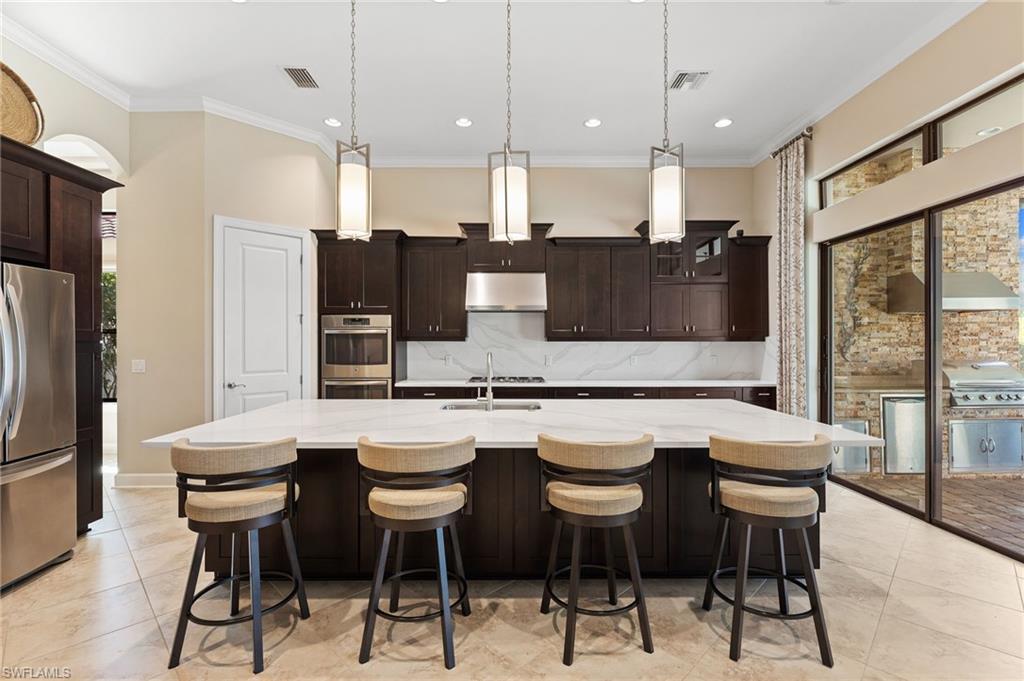 8828 Savona Court Naples, FL 34119 - Photo 7 of 50