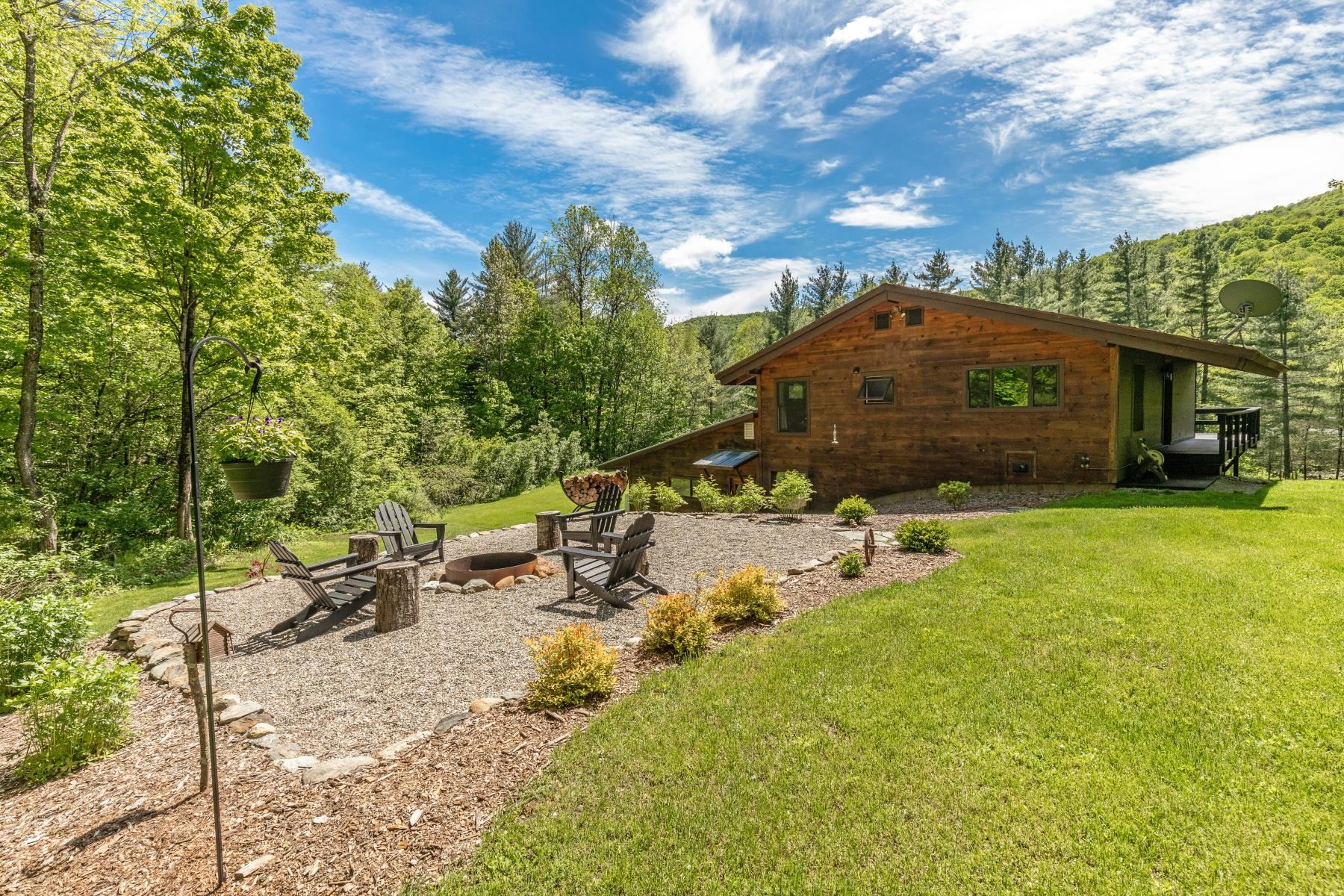 1090 Nebraska Valley Road Stowe, VT 05672 - Photo 23 of 37 Gallery Image 23