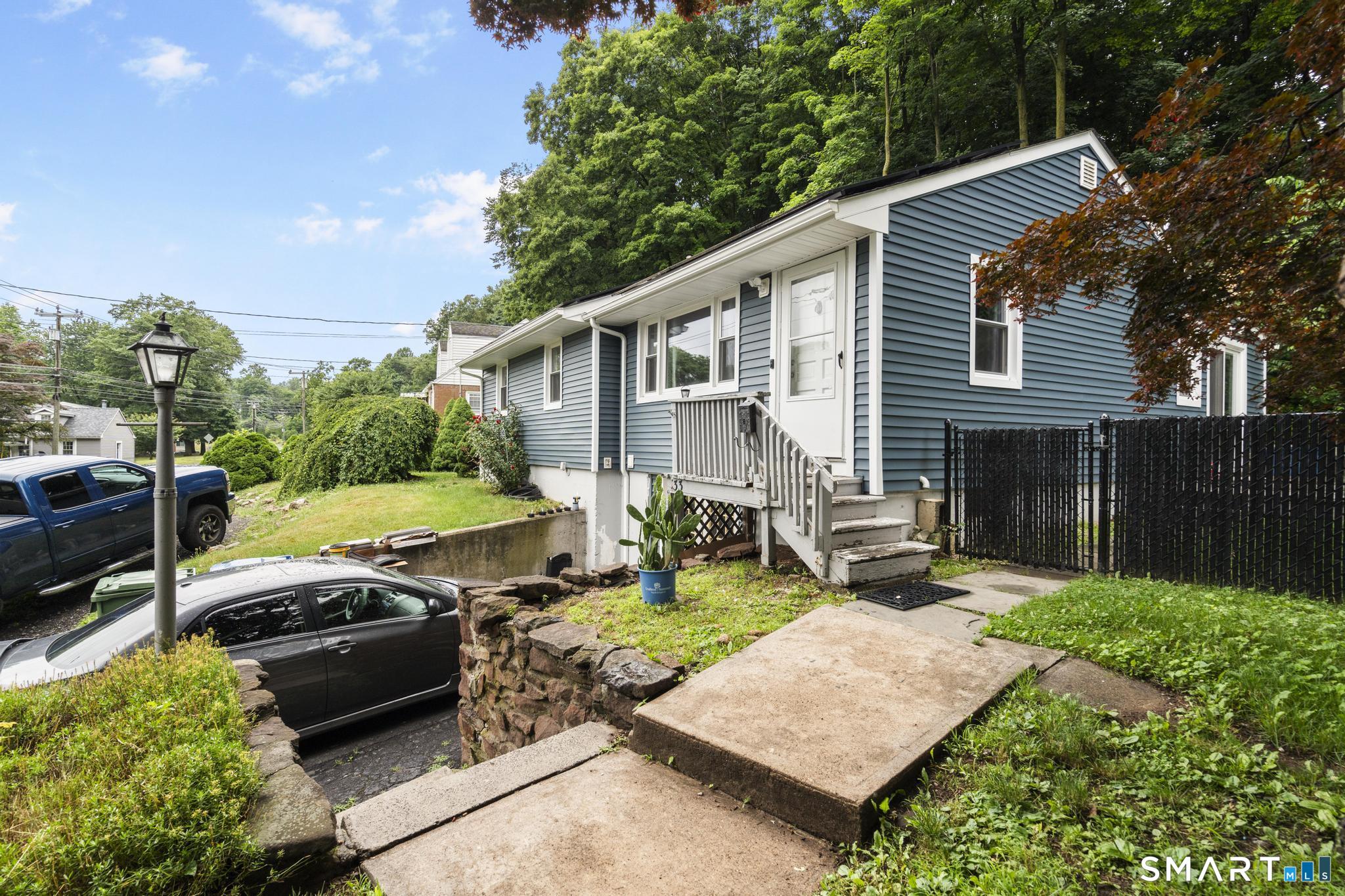 33 Allen Avenue Meriden, CT 06451 - Photo 1 of 36