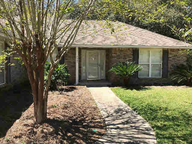 7405 Fairmont Drive Foley, AL 36535 - Photo 4 of 40