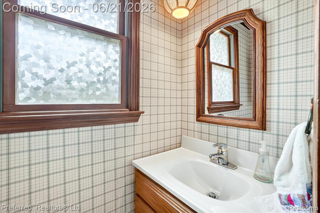 9065 East Richfield Road Davison, MI 48423 - Photo 21 of 75