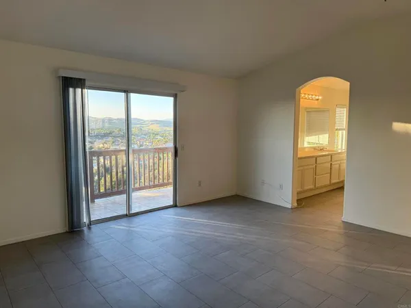 $4,400 | 4983 Calle Arquero, Oceanside, CA 92057