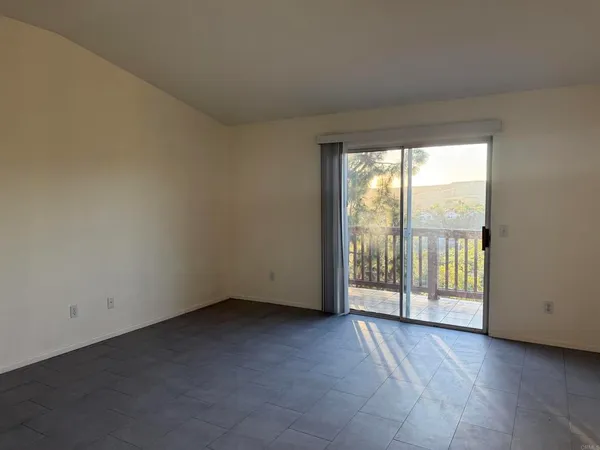 $4,400 | 4983 Calle Arquero, Oceanside, CA 92057
