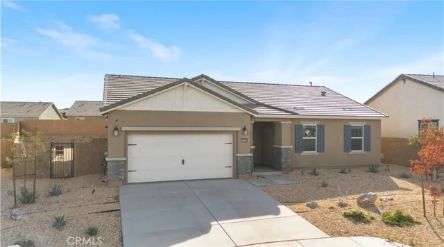 $2,975 | 12383 Ranchito Way, Victorville, CA 92392
