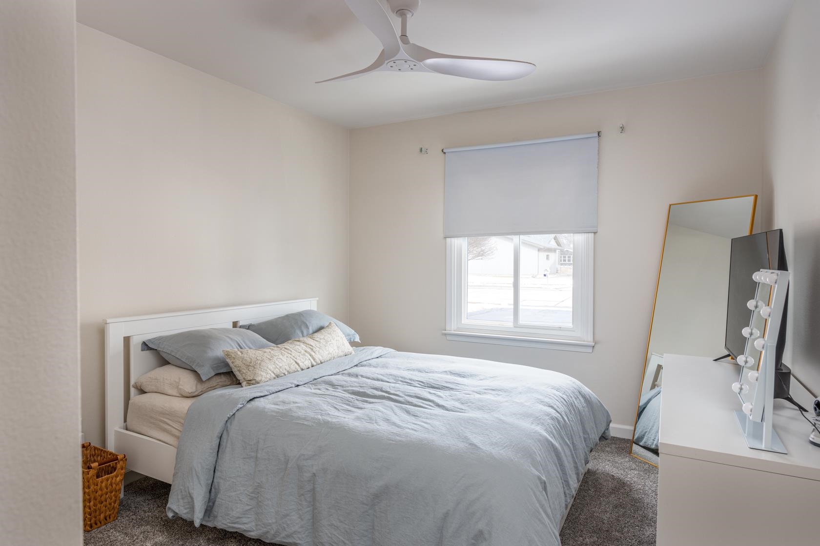 933 Starboard Court Oshkosh, WI 54901 - Photo 33 of 66